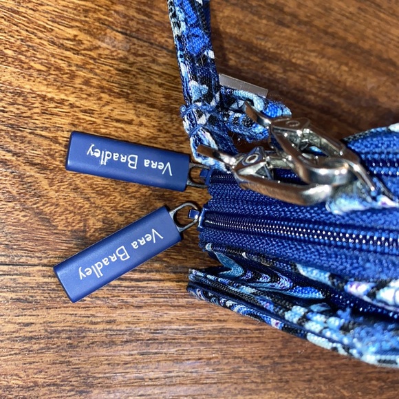 Vera Bradley Tropic Tapestry 3 in 1 Crossbody-NWOT - Picture 5 of 15